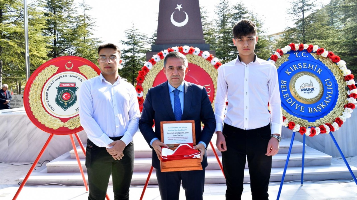 18 Mart Şehitleri Anma Günü ve Çanakkale Deniz Zaferi’nin 109. Yıl Dönümü Tören programı ilimizde gerçekleştirildi. 